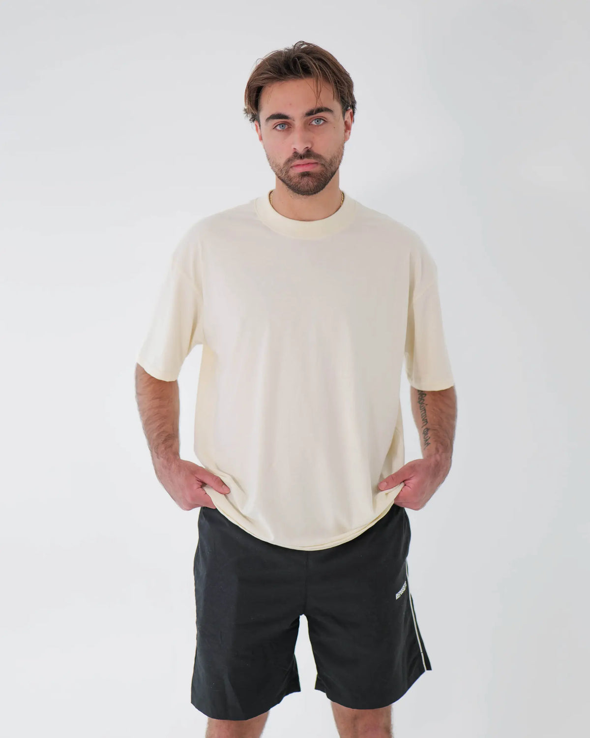 Everyday Oversized T-Shirt Beige – Men Casual Streetwear Tee