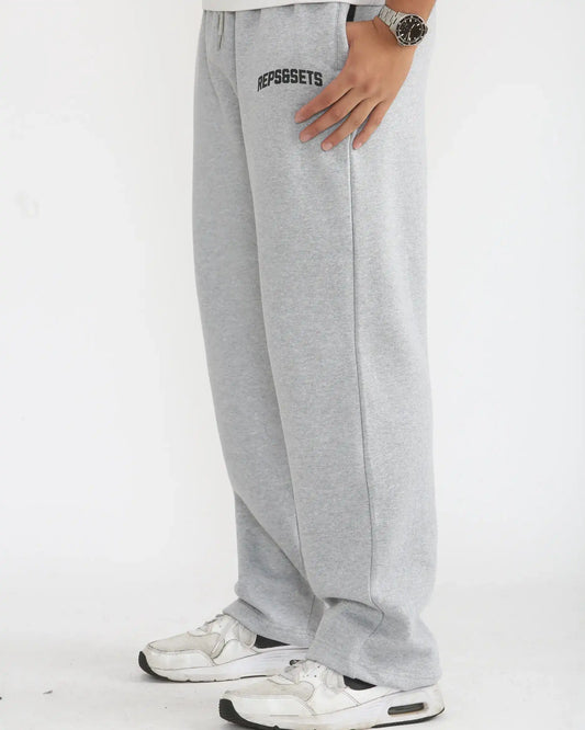 The Essential Straight Leg Trouser - Men's (Grey)