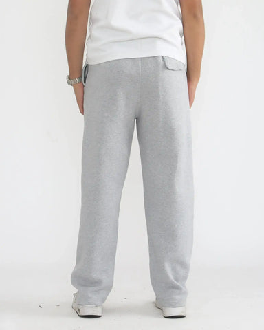 The Essential Straight Leg Trouser - Men's (Grey)