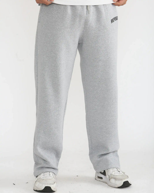 The Essential Straight Leg Trouser - Men's