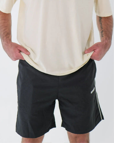 The Performance Shorts – Black/White