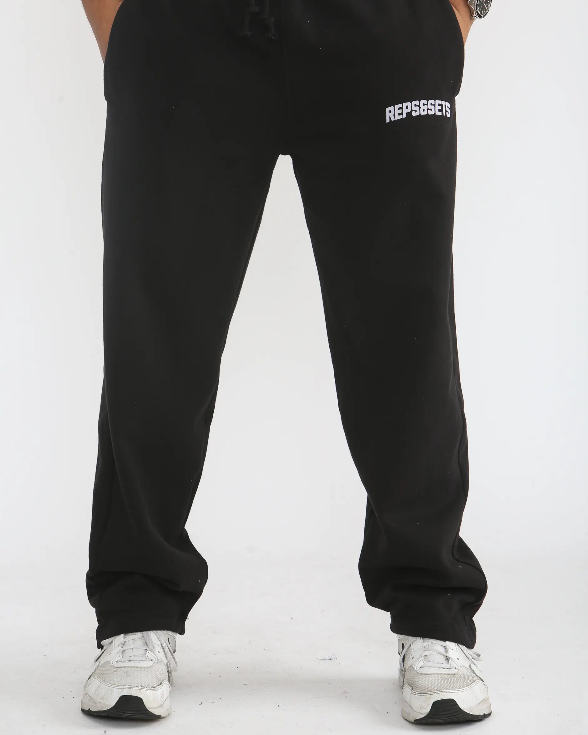 The Essential Straight Leg Trouser - Men's Black