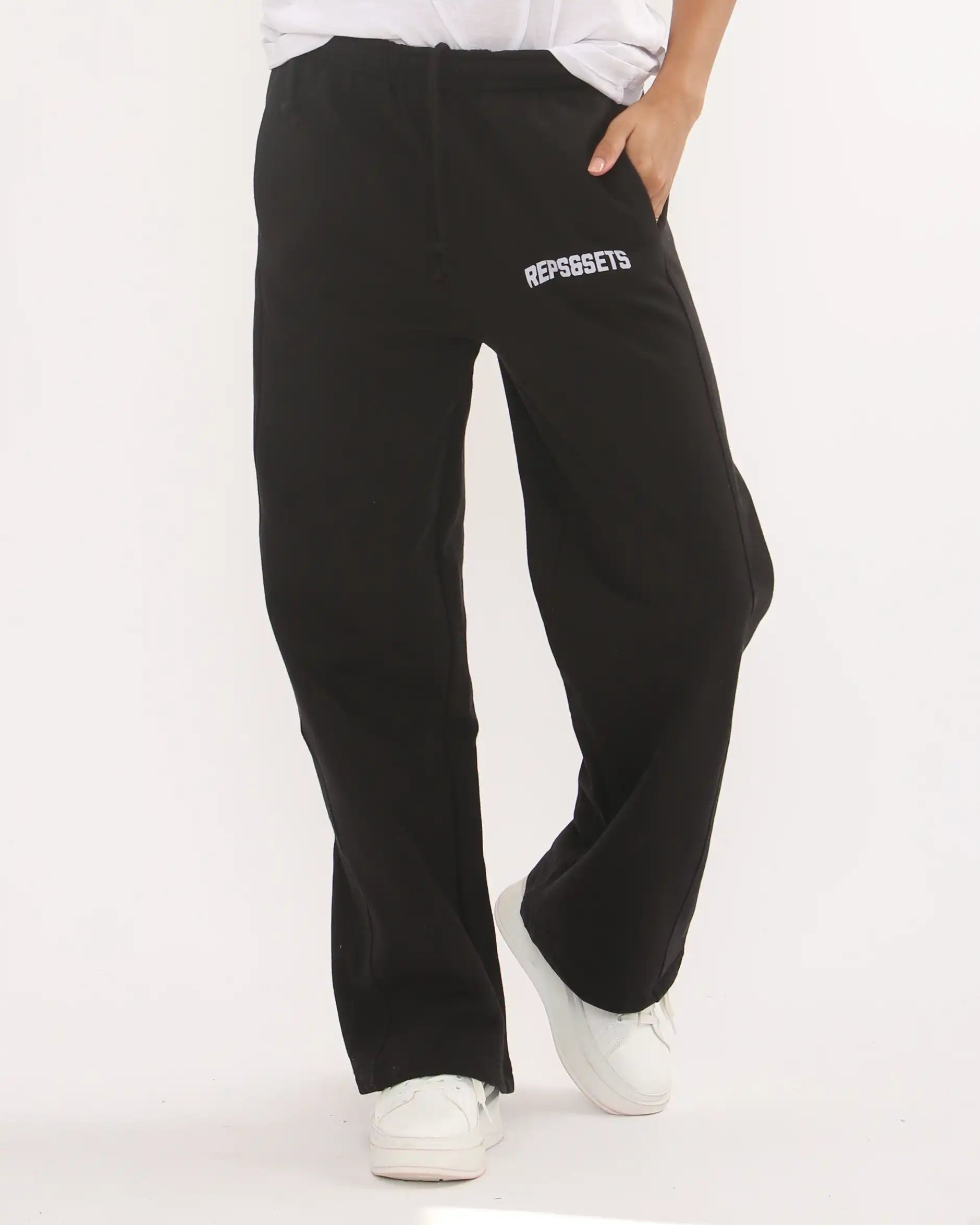 The Essential Straight Leg Trouser - Women’s Black